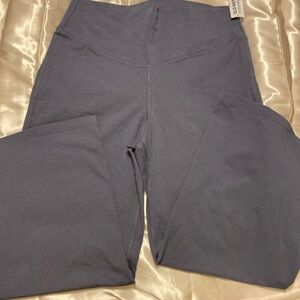 NWT Old Navy flared legging gray size large in